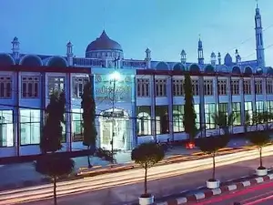 Thiri Mingalar Mosque