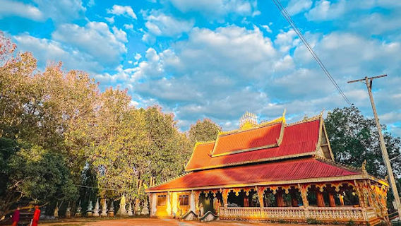 Wat Amphavan