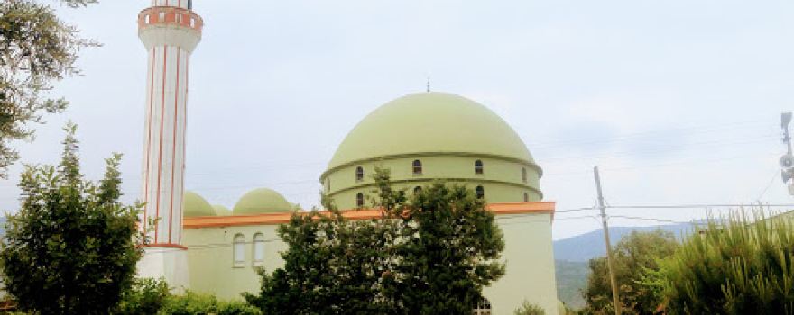 H. Ümmet Ak Cami