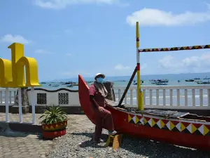 Pantai muara indah kota agung