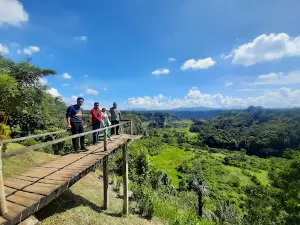 Puncak Taruko