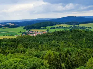 Helfenburk u Bavorova