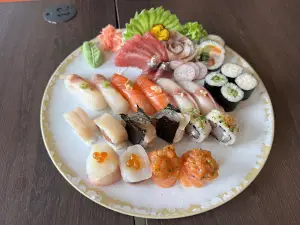 Rosa Sushi