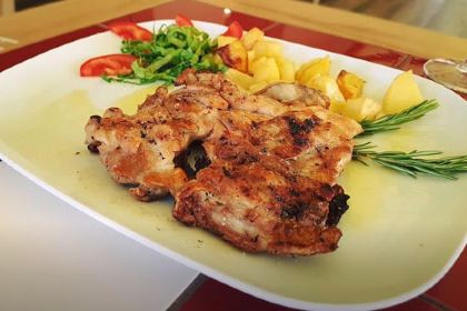 Rustelleria Meat and Beer