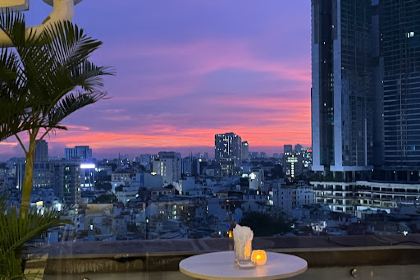 Banana Mama Rooftop Bar & Kitchen Saigon