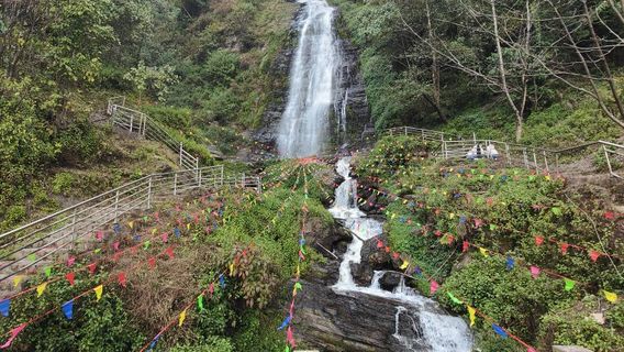 Baishui Village Waterfall