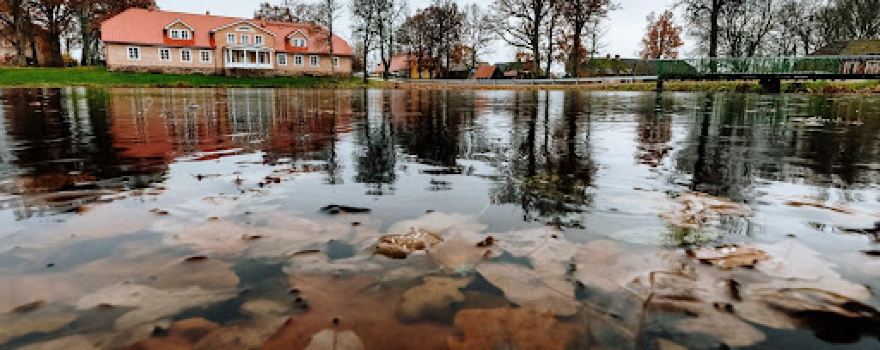 Mūrmuižas kungu māja