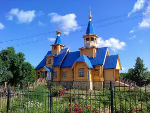 Khram V Chest' Svyatitelya Nikolaya Chudotvortsa Goroda Mozhgi