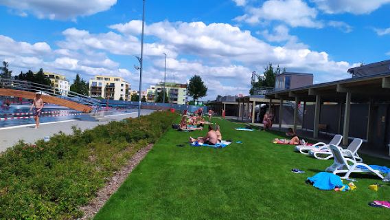 swimming pool Louka