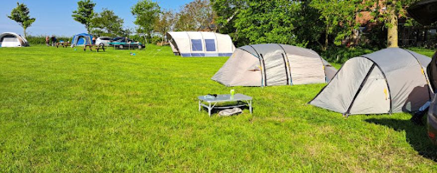Camping en vakantieappartement De Achte