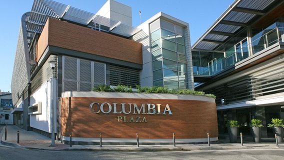 Columbia Plaza