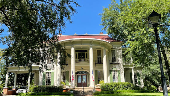 Goodman-LeGrand House & Museum