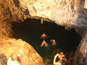 Anahulu Cave