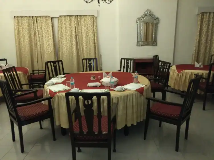 Hotels near Tocklai Tea Research Centre