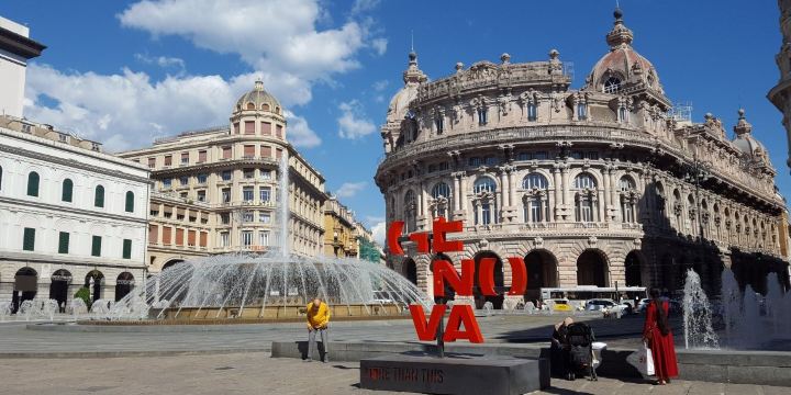 Piazza De Ferrari