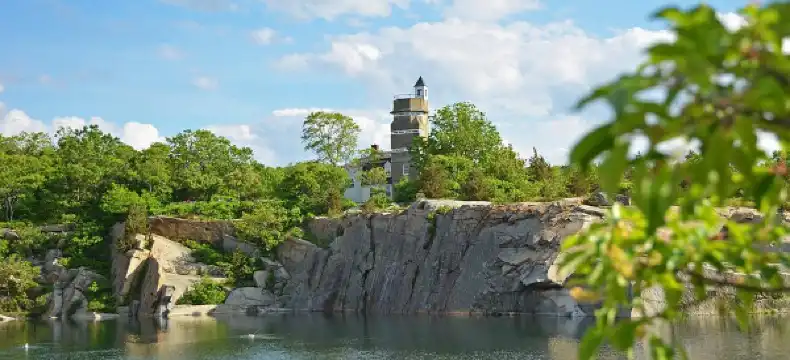 Hotels near Salisbury Beach