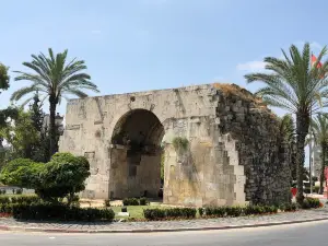 Cleopatra Gate