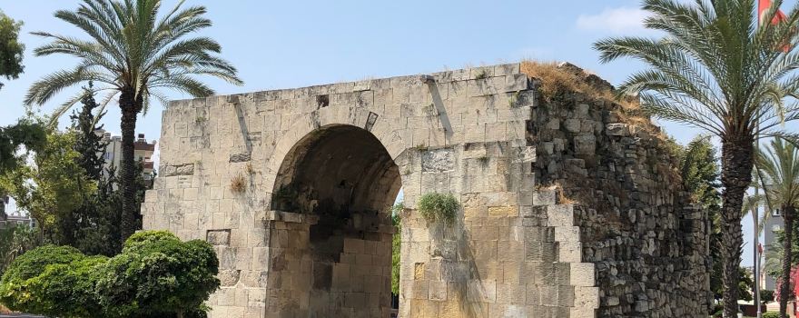 Cleopatra Gate