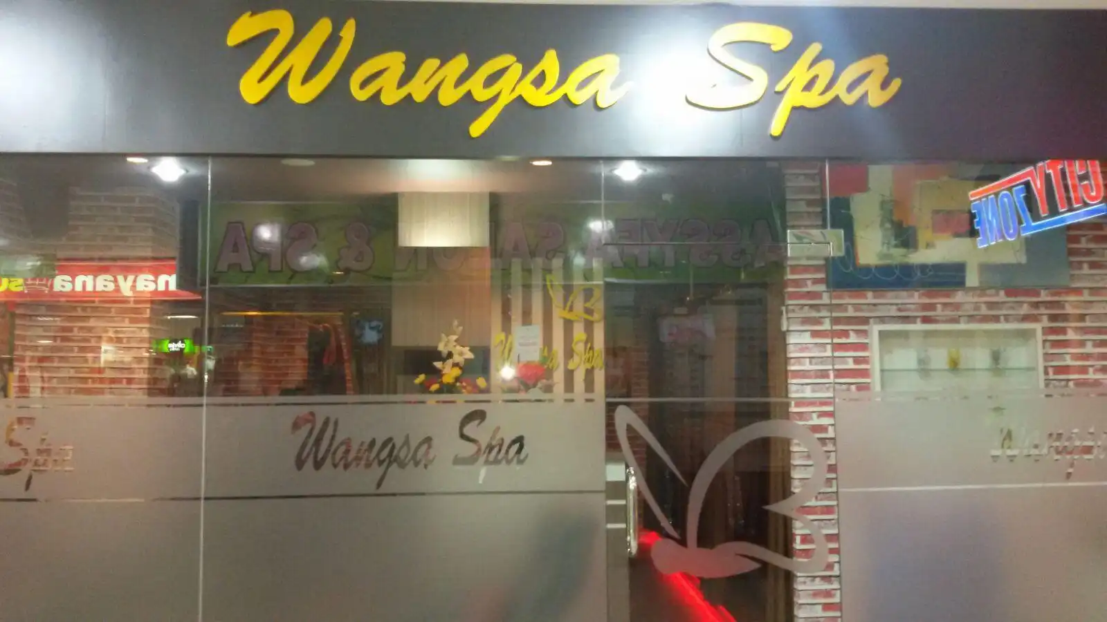 鄰近Wangsa Spa(Avava Mall店)的酒店