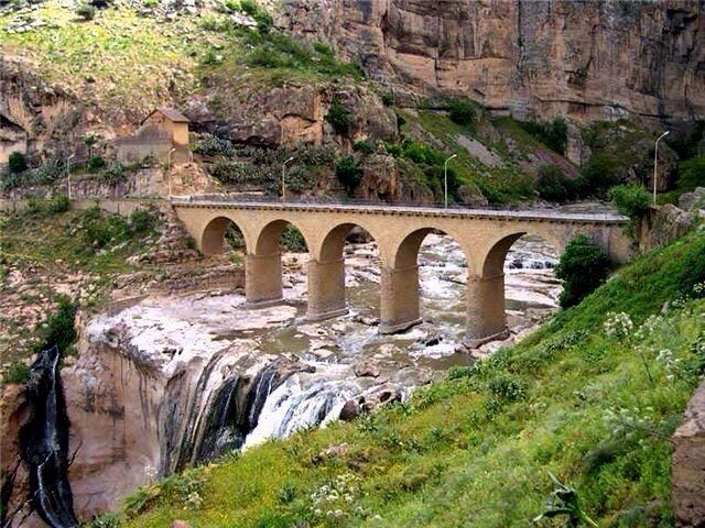 Pont des Chutes