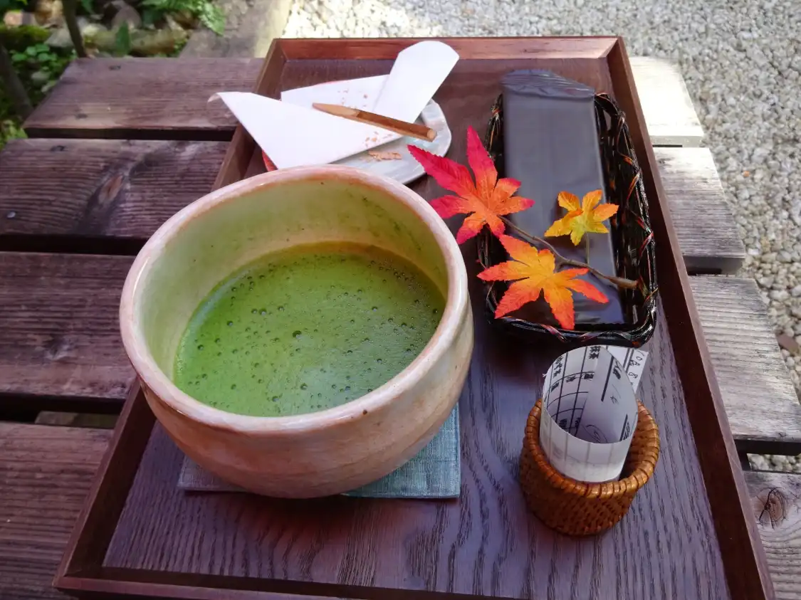 Hotels near Ayabe Utsuwatei