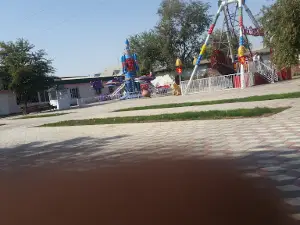 Yangiyer park