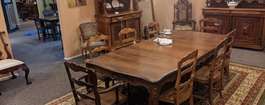 Snooper's Paradise Inc.- Fine European, Italian & French Antiques