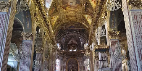 卡莫利聖瑪利亞大教堂