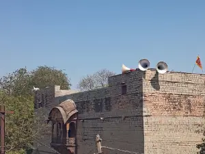 Shri Dauji Maharaj Mandir, Kulholi