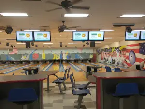 South Bowling Lanes
