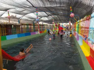 Pantai Idola Banyutowo