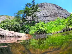 PEDRAS DE PUNGO ANDONGO
