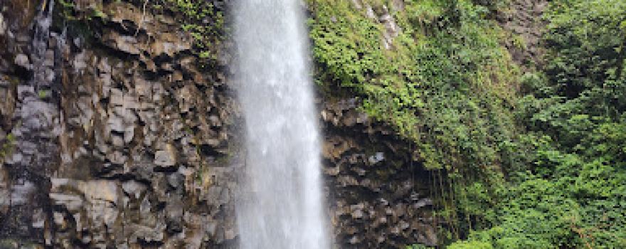 Lembah Anai Waterfall