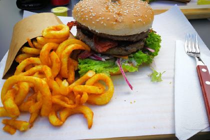 Os's Burgers Wings & Ribs