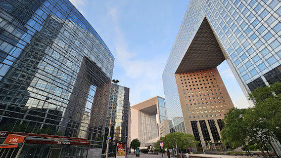 CrossFit Paris La Defense Grande Arche Station