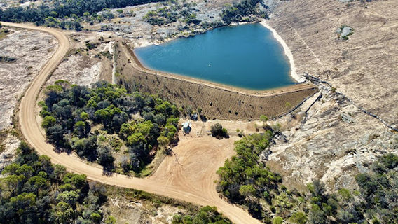 Mount Roe Dam