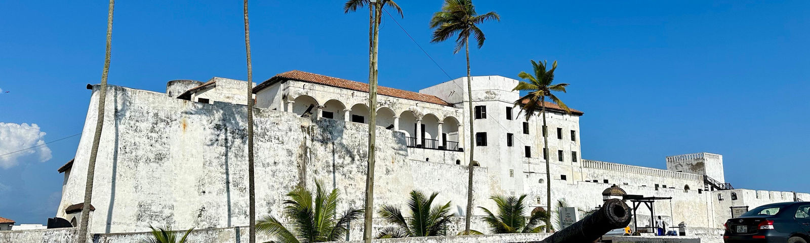 ElminaExcursions d'une journée