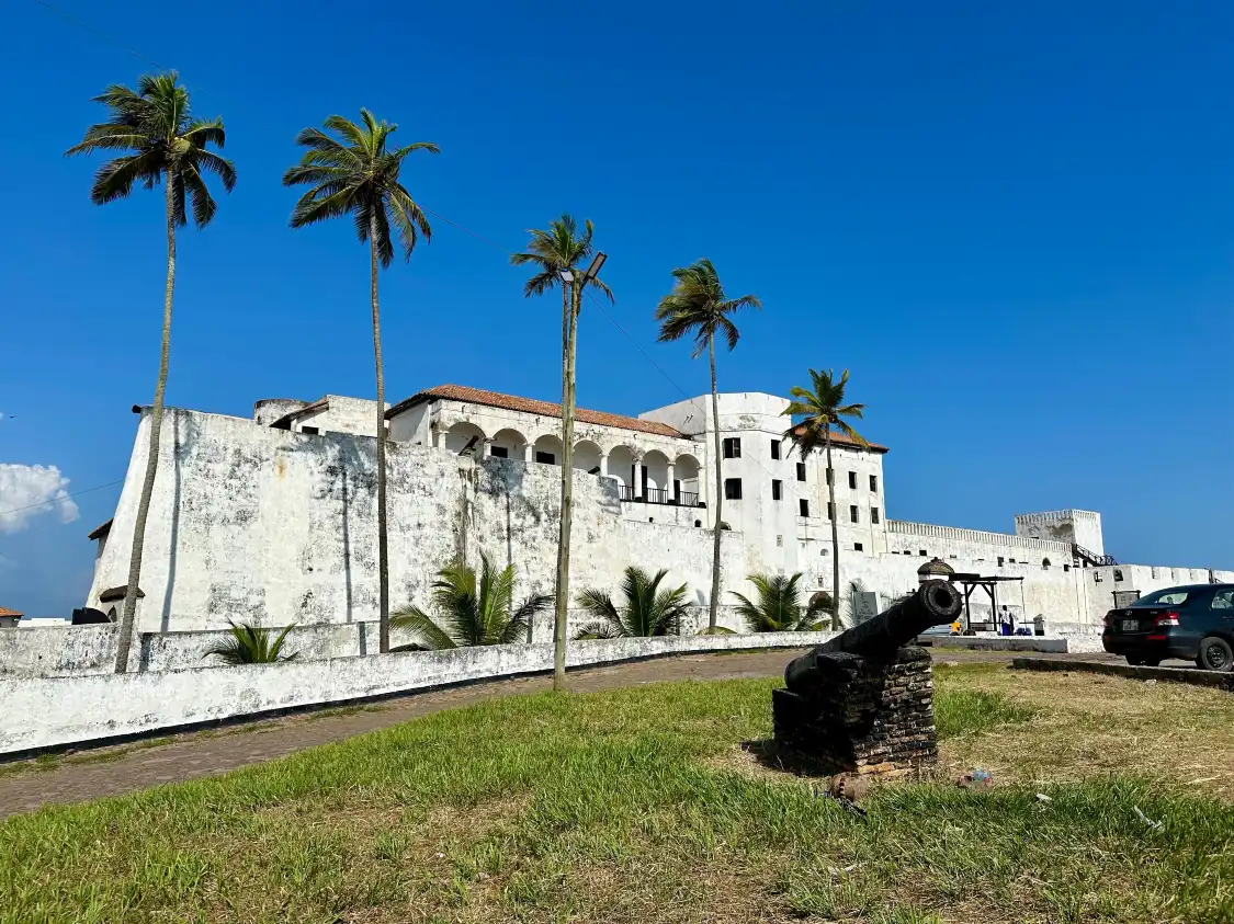 Hotels near Elmina Castle