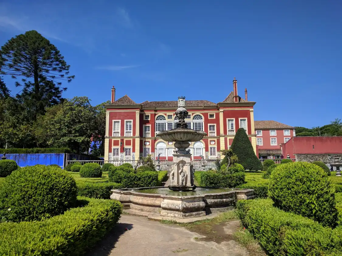 Hotels near Palace Fronteira