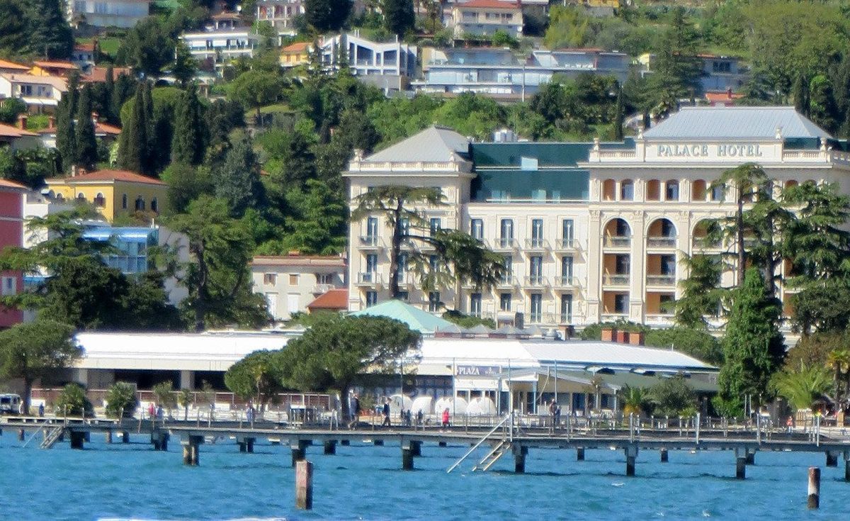 Portorož Beach Central