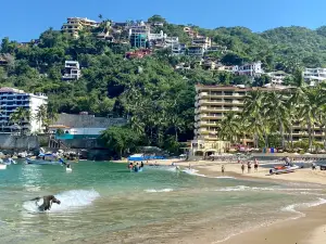 Mismaloya Beach