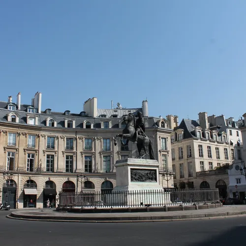 Place des Victoires