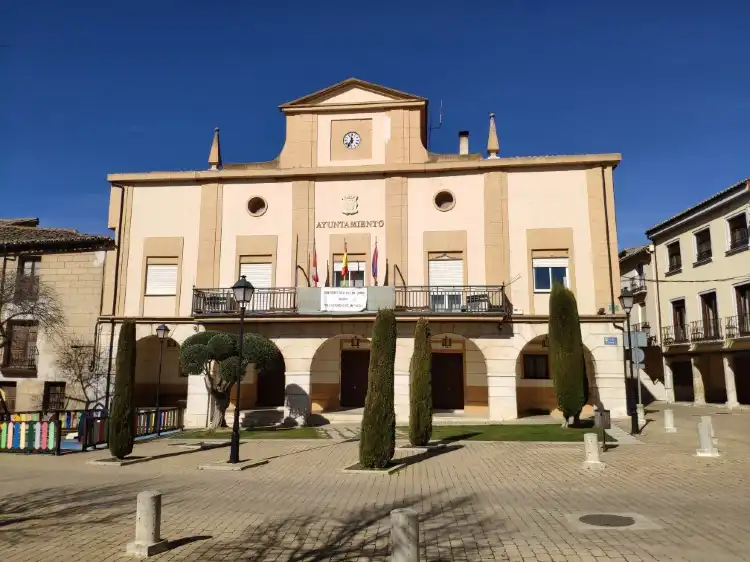 Hotels in Duenas