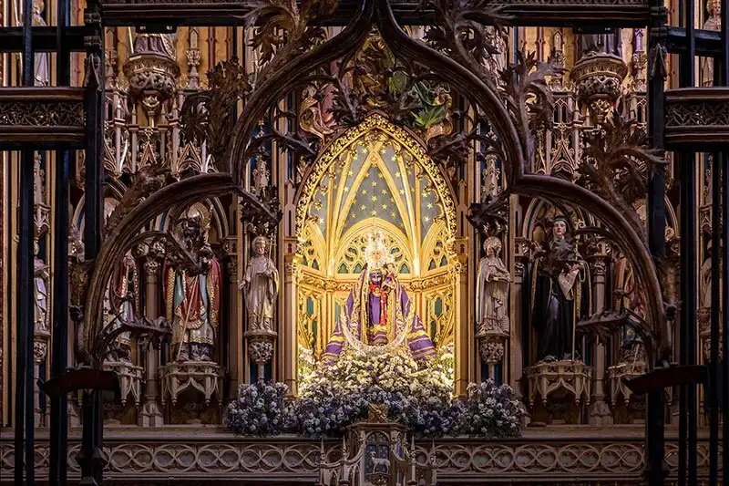 Hotels near Cathedral de Santa Maria