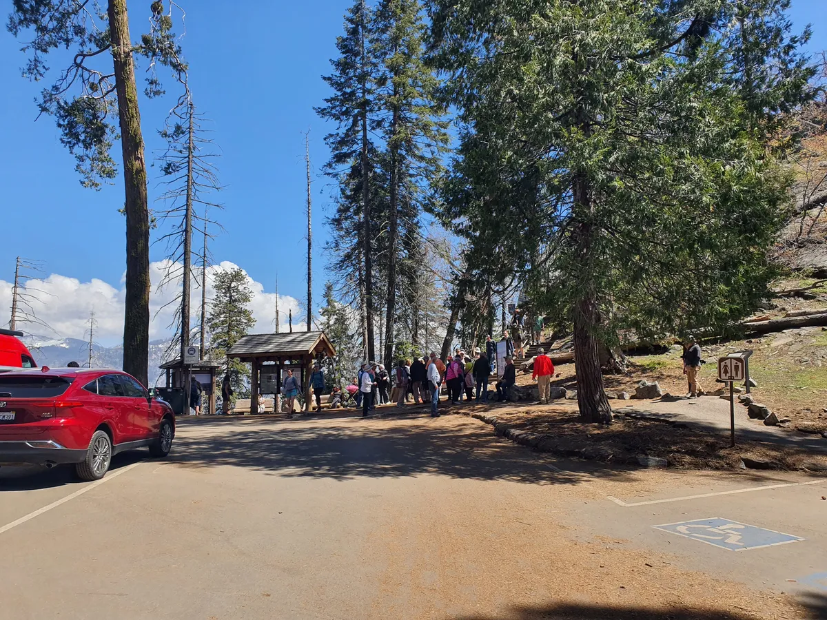 Moro Rock Trail