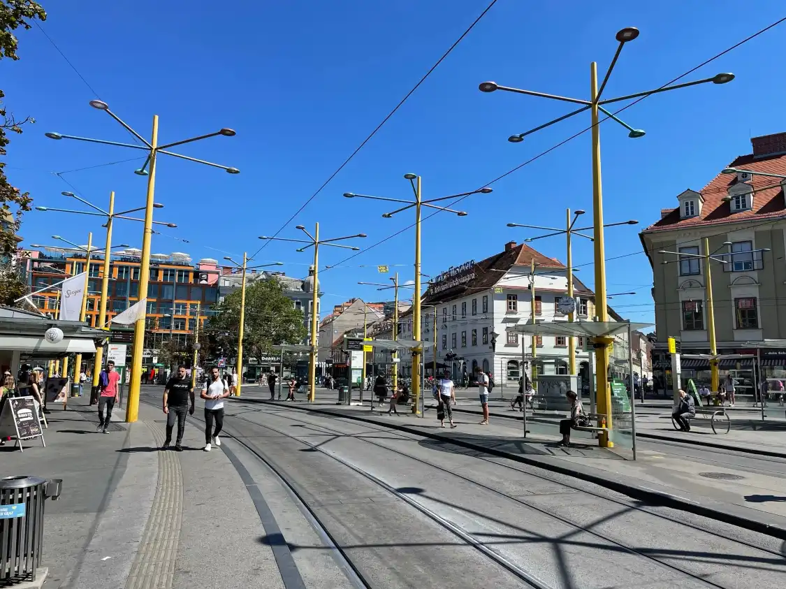 Hotels near Jakominiplatz