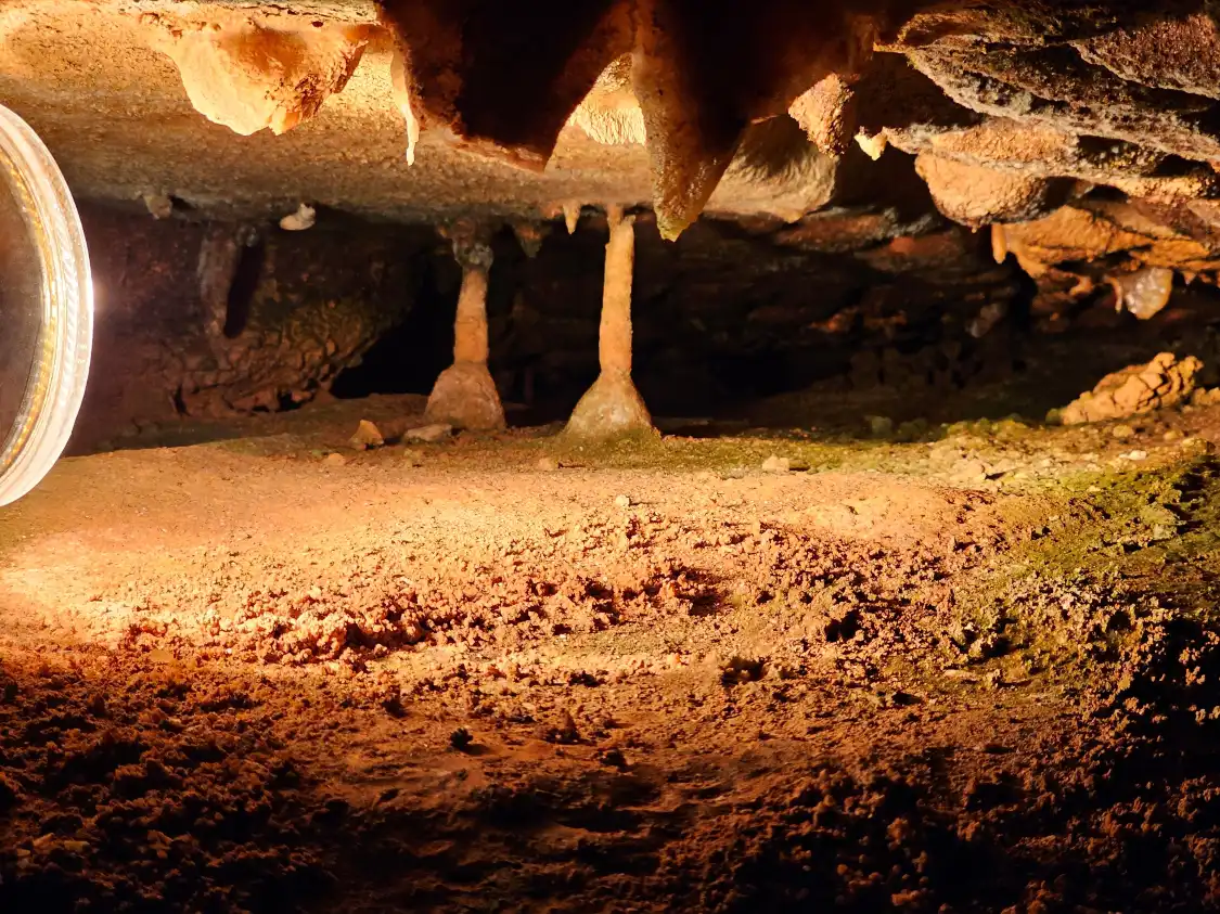 Hotels in der Nähe von Onyx Cave