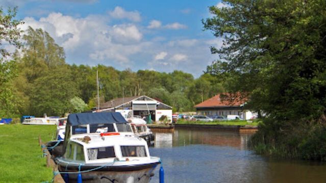 Sutton Staithe Boatyard Ltd