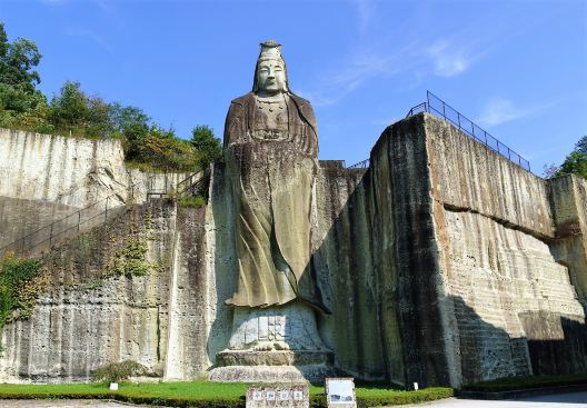 Heiwa Kannon