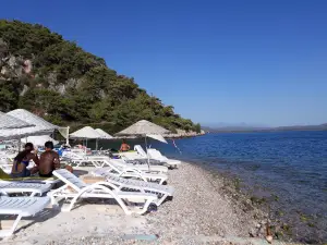 Çınar Beach club